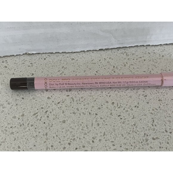 Doll 10 Pro Infinite Eyes Line & Smudge Stick Cocoa Matte Dark Brown Sealed - Picture 4 of 4